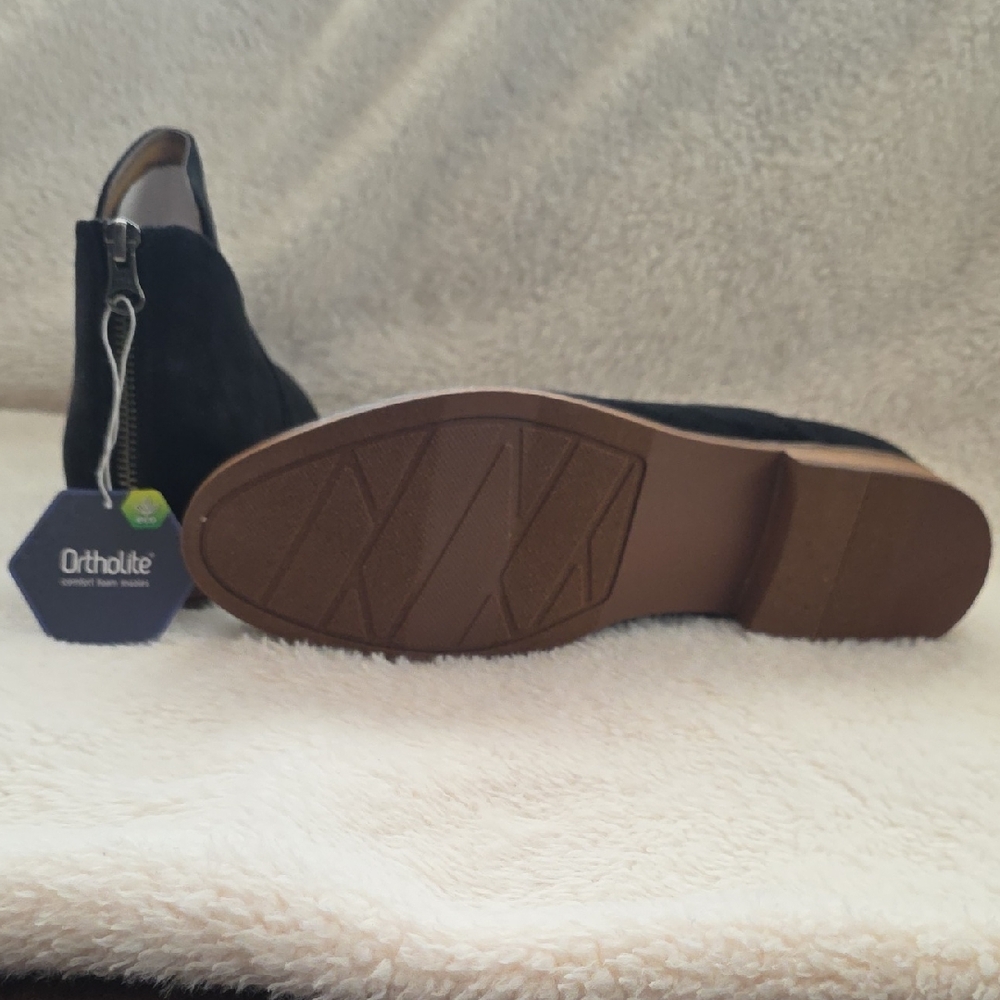 Women's Black Suede Ankle Booties Sonoma Ortholite Size 8, Wide Width